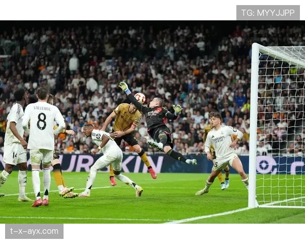 西甲争冠白热化:豪门竞相引援,阵容升级引爆联赛 西甲争冠白热化:豪门竞相引援,阵容升级引爆联赛